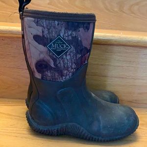 Camo Muck Boots
